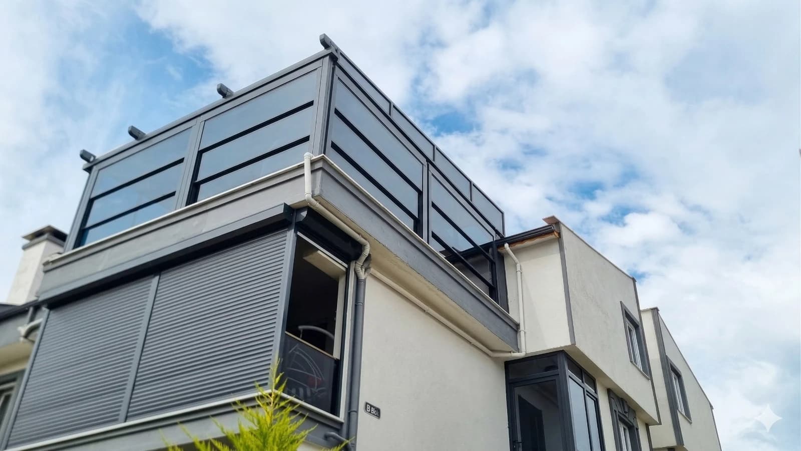 Sistem Ghilotină — ABA Pergola Systems