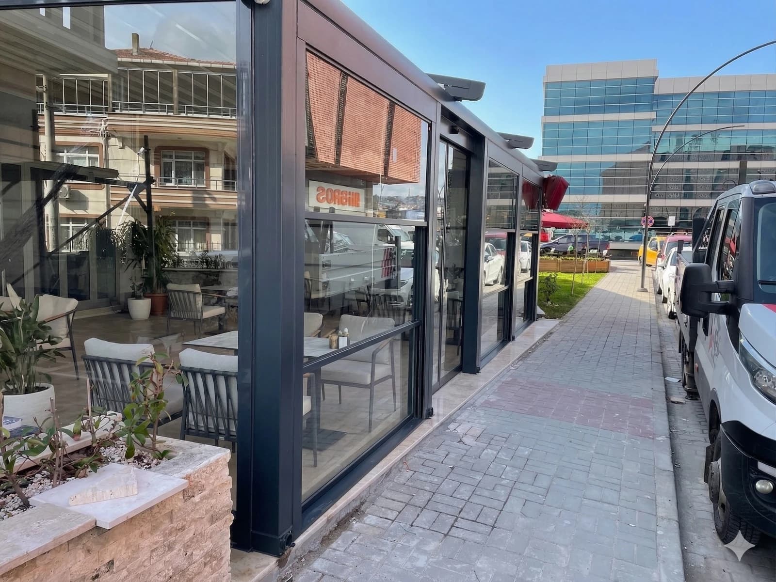 Sistem Ghilotină — ABA Pergola Systems